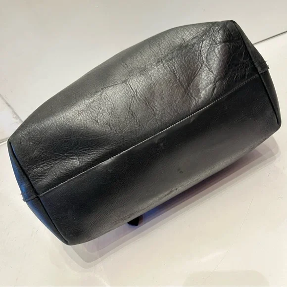 Carry All Tote - Picture 5 of 15